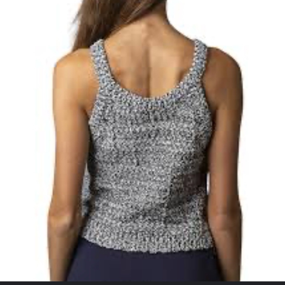 POL Halter Neckline Black 2 Tone Knit Sleeveless Top - Picture 7 of 10